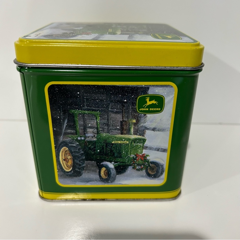 John Deere Tin Box Co. Green And Yellow Licensed Product
Tractors Tin, Empty